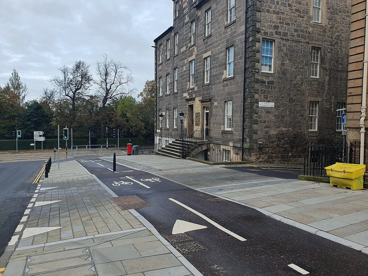 Easy activities: walks for every age